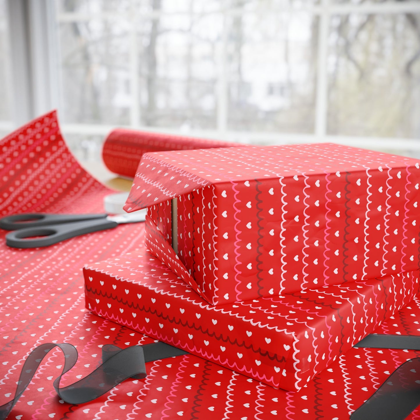 Sweetheart Scallops Wrapping Paper – Red