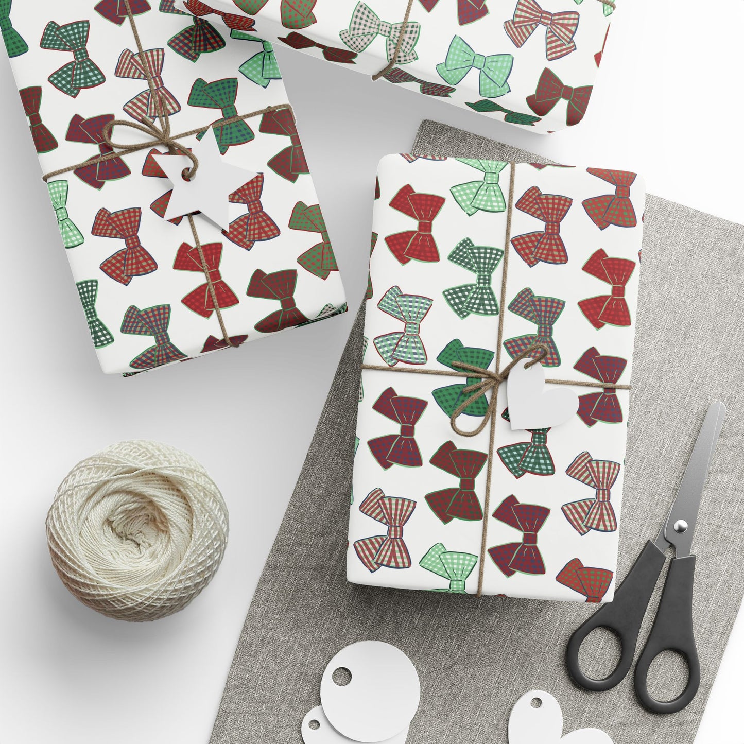 Preppy Plaid Bows – White Wrapping Paper